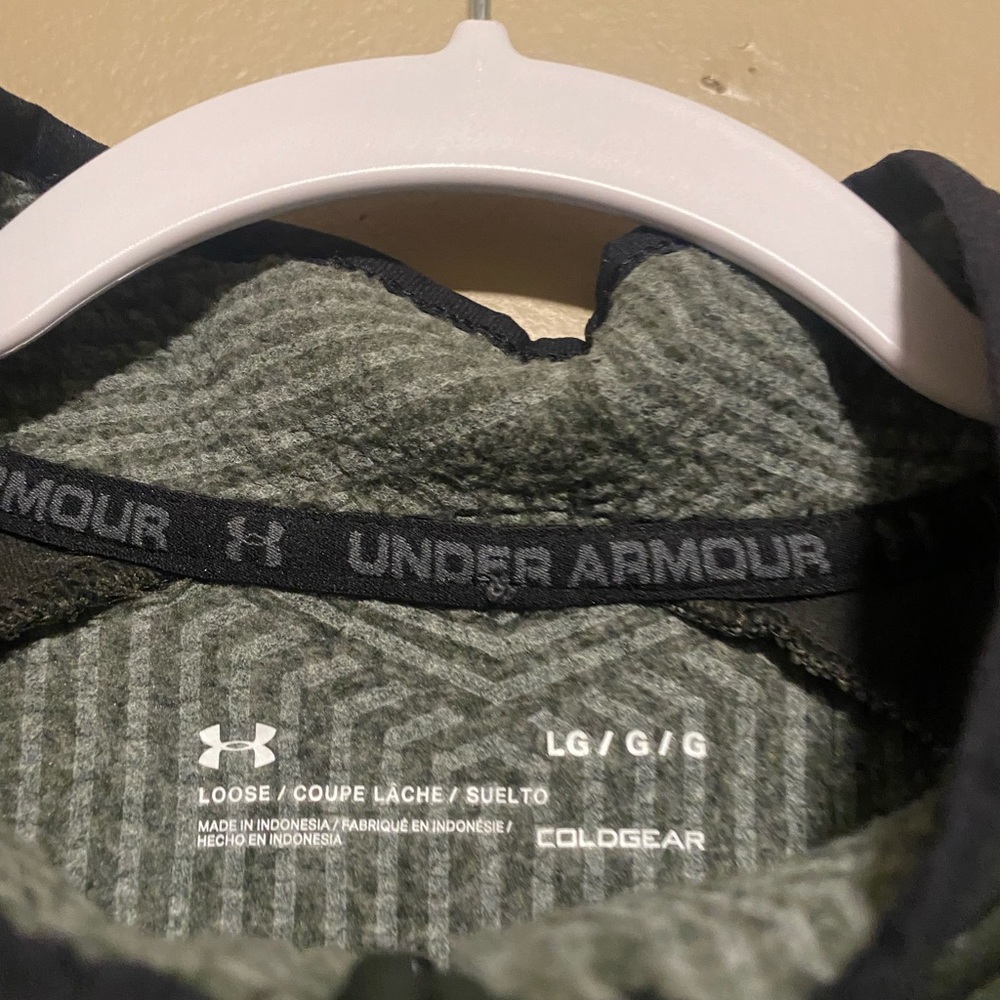 Quarter Zip Under Armour Pull over